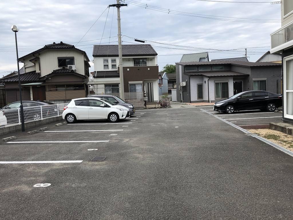 ひまわり(25122)の外観・駐車場イメージ2枚目