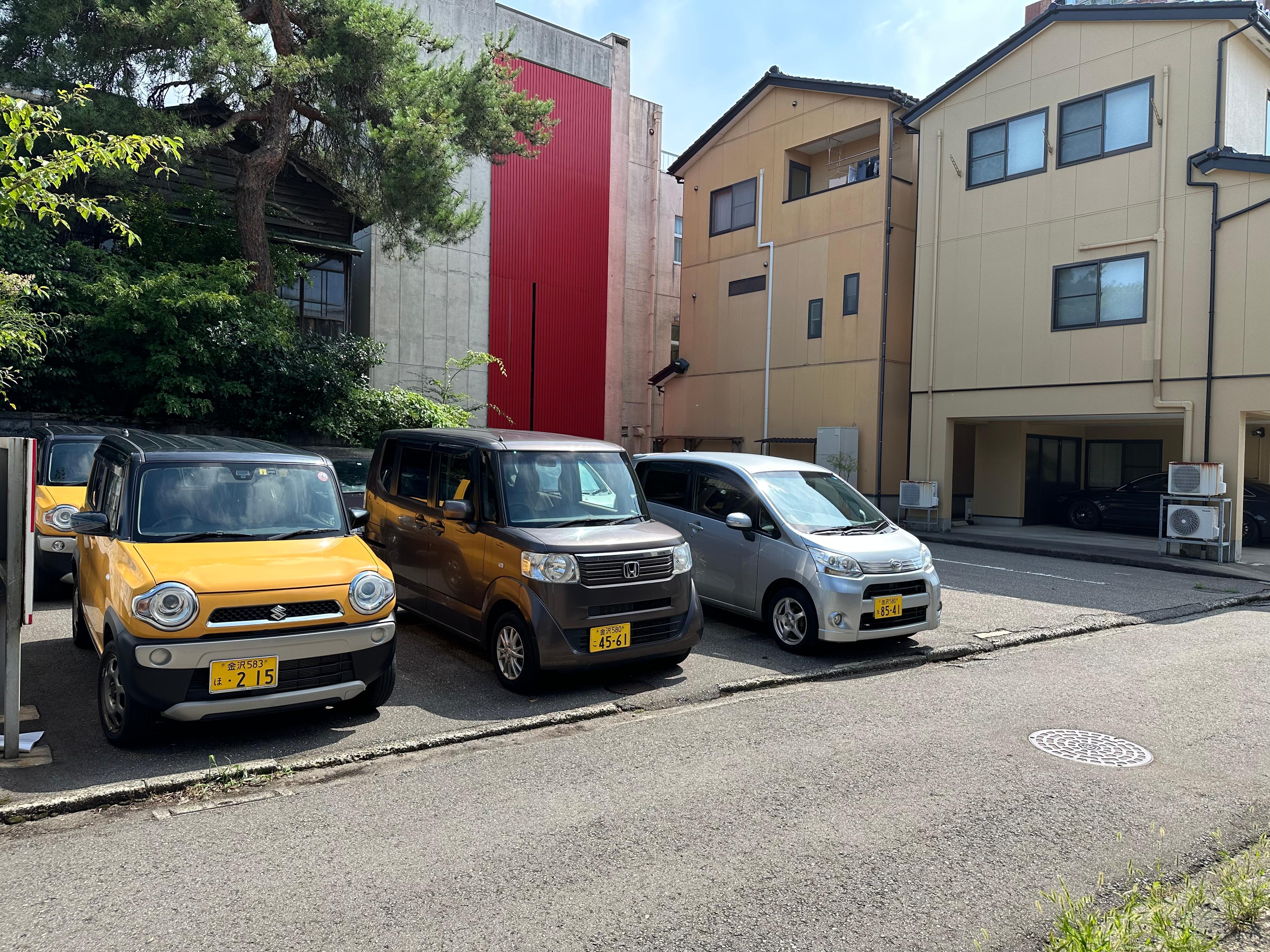 林月極駐車場の外観・駐車場イメージ3枚目
