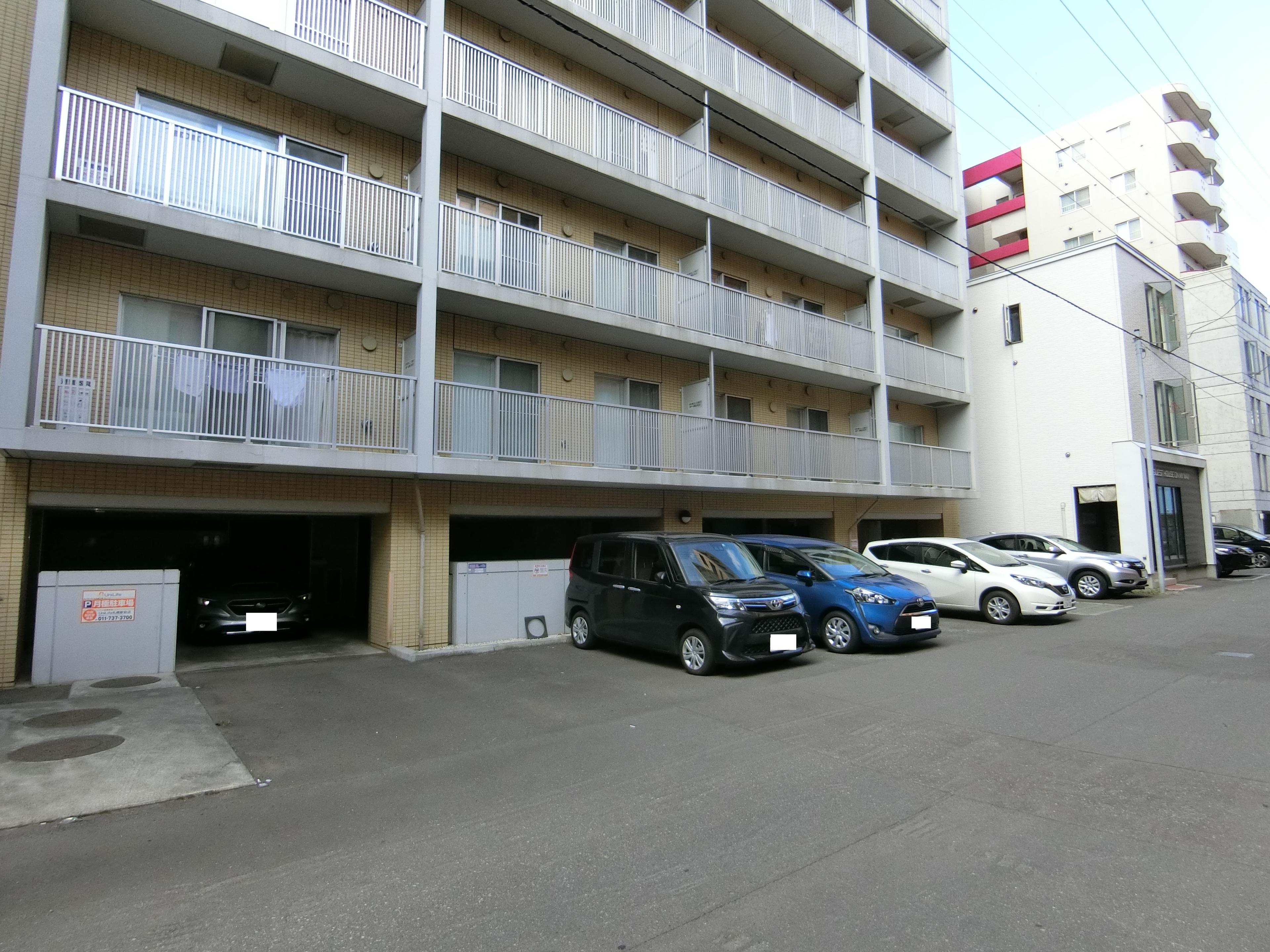 ユニエトワール札幌大通（駐車場）の外観・駐車場イメージ2枚目