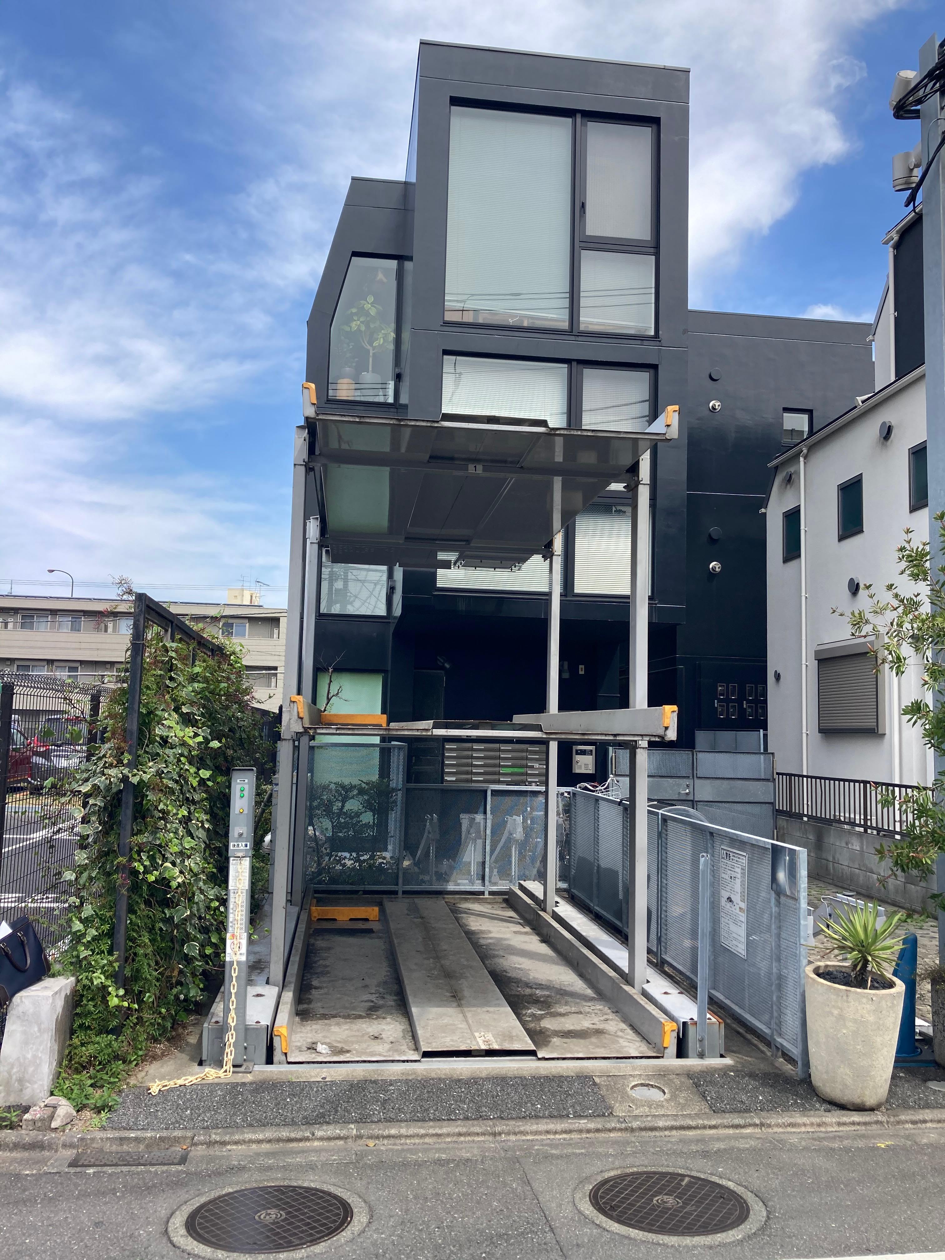 spread駐車場の外観・駐車場イメージ2枚目