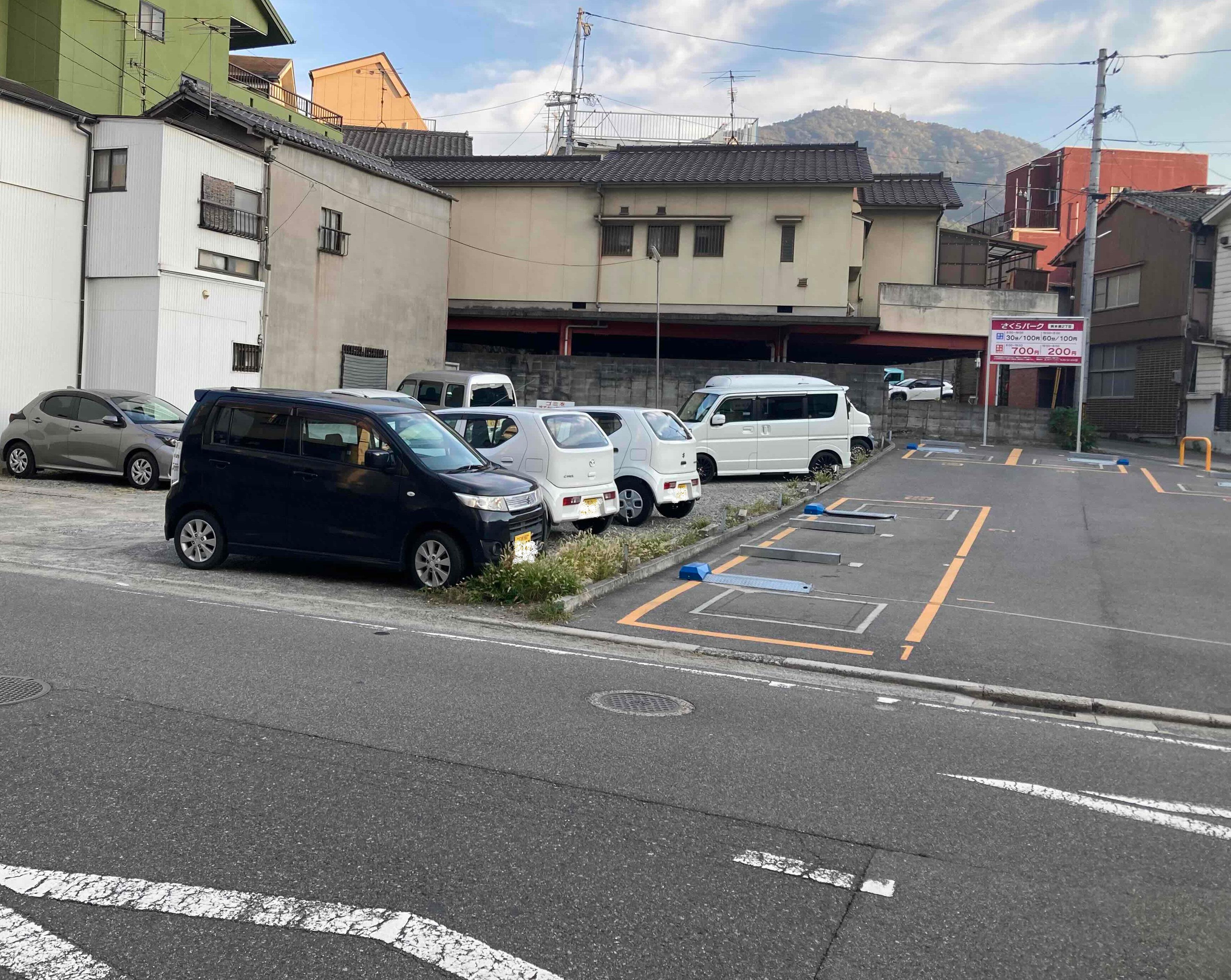 髙橋ガレージ　本通２丁目の外観・駐車場イメージ1枚目