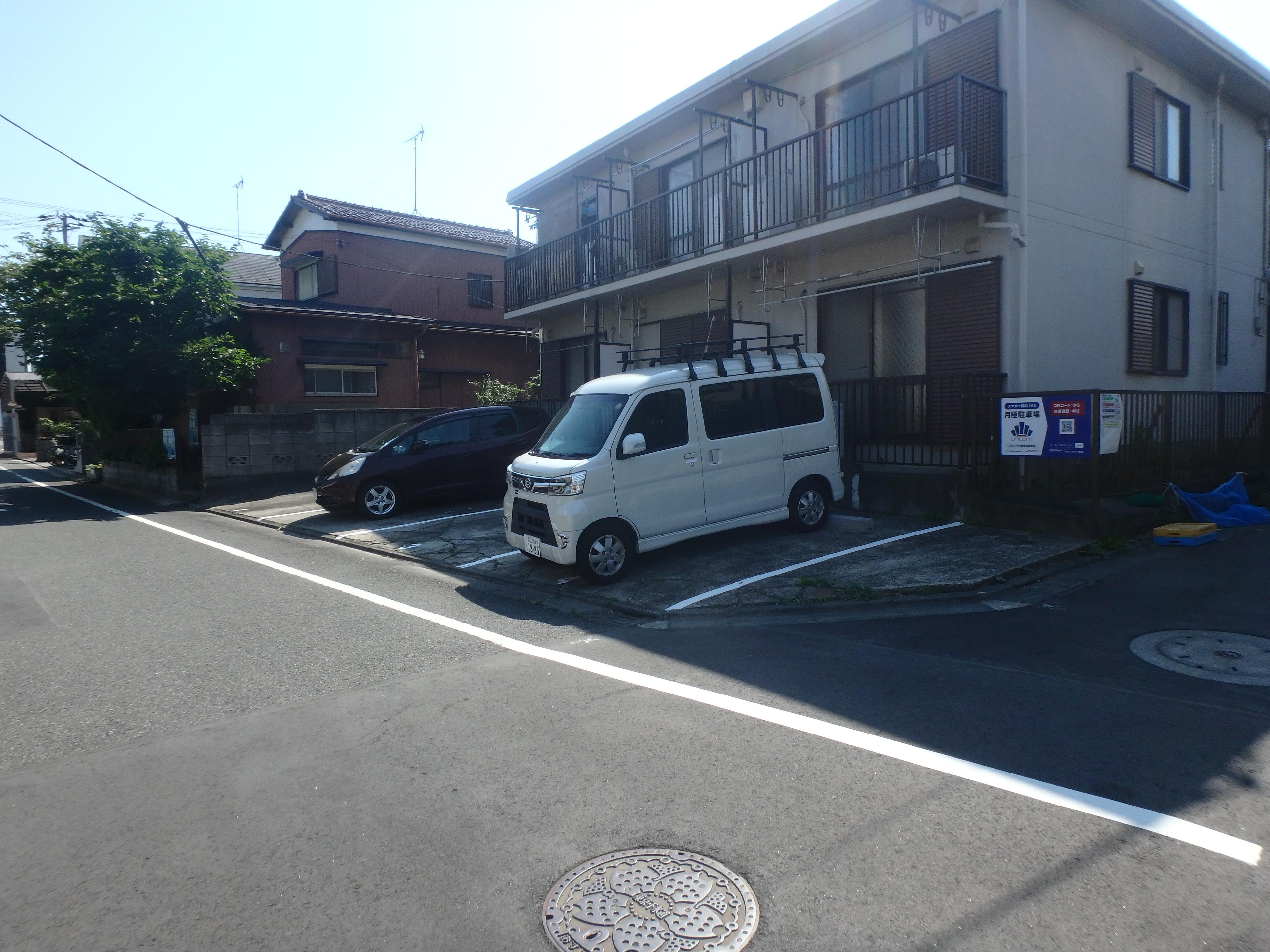 メグミハウス敷地内駐車場の外観・駐車場イメージ2枚目