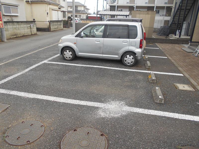 シュトラール(35281)の外観・駐車場イメージ1枚目
