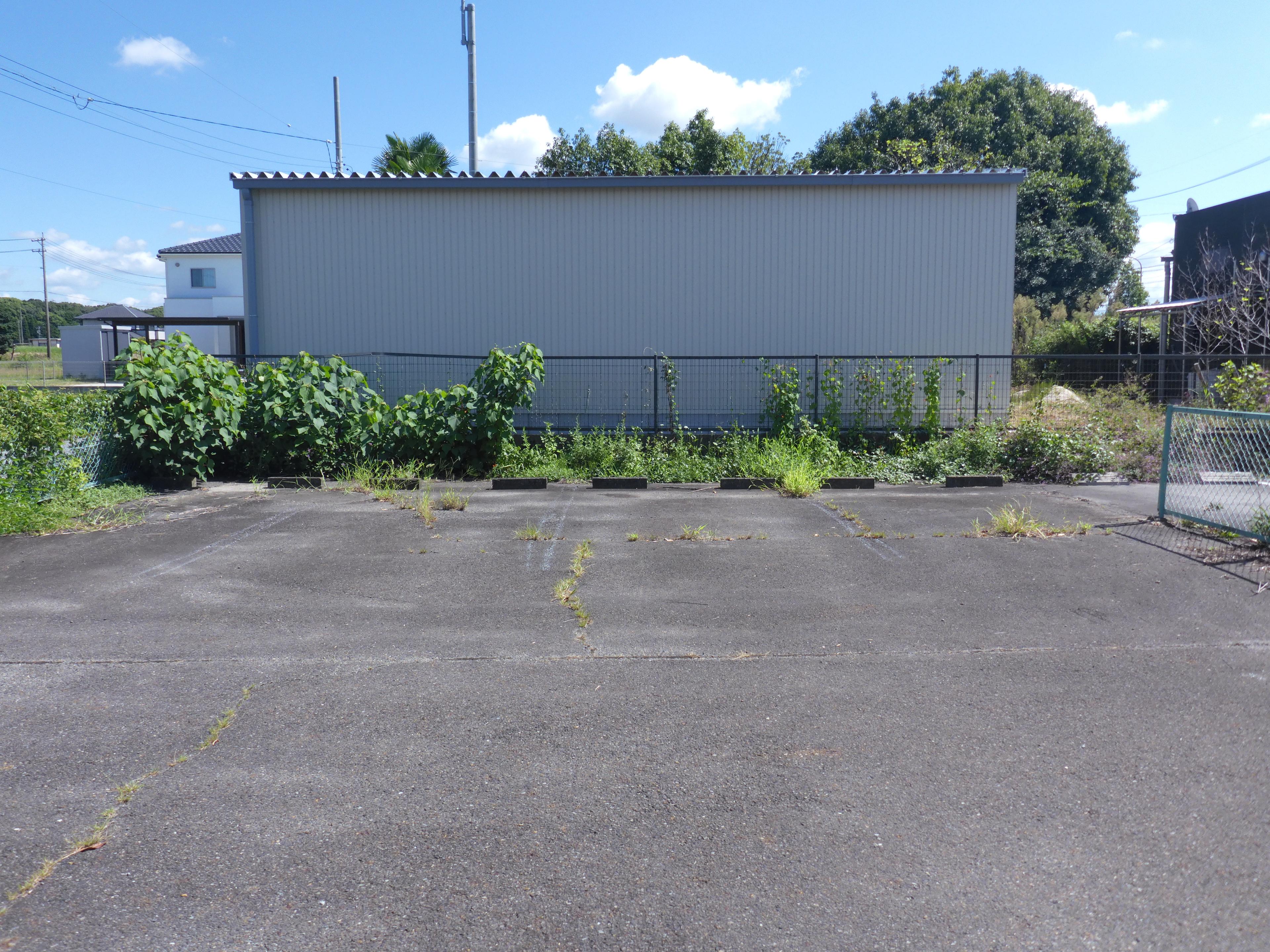 塚本駐車場の外観・駐車場イメージ2枚目