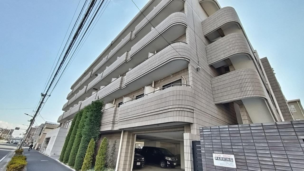 SOCIETY MINAMI-GYOUTOKUの外観・駐車場イメージ1枚目