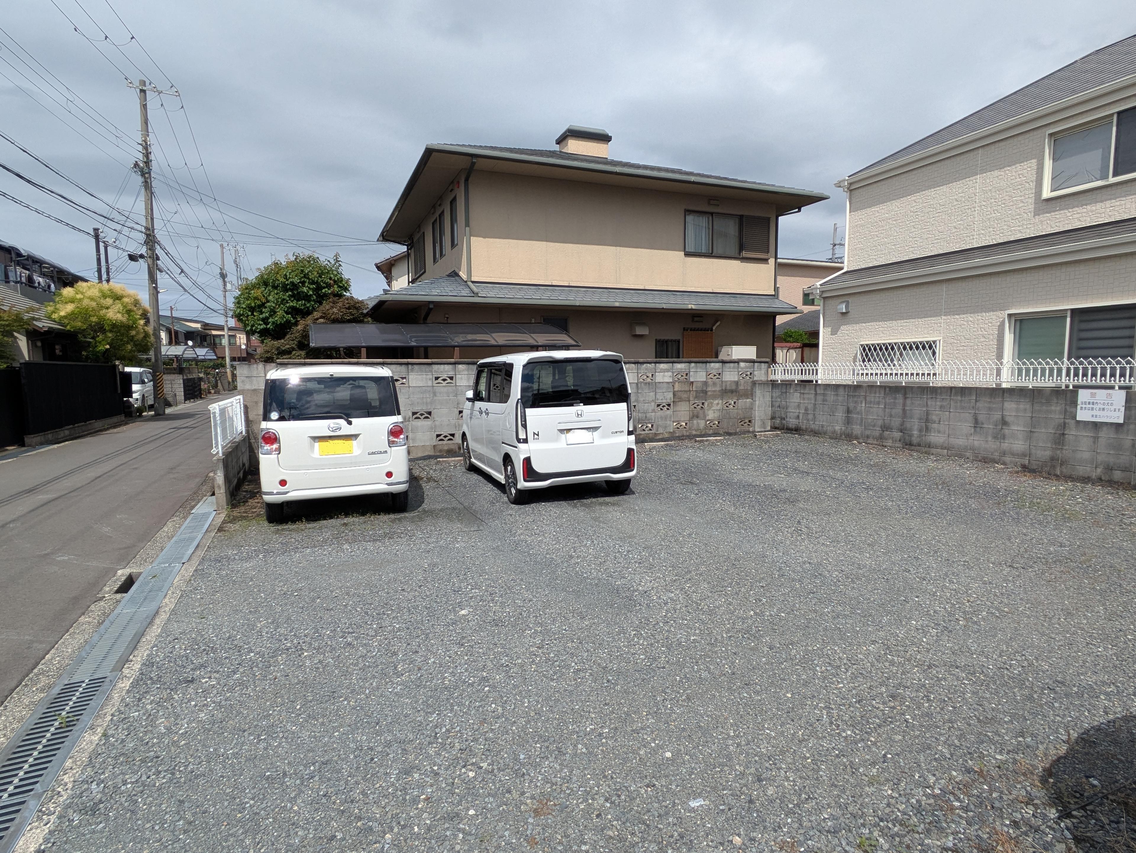 児玉モータープールの外観・駐車場イメージ2枚目