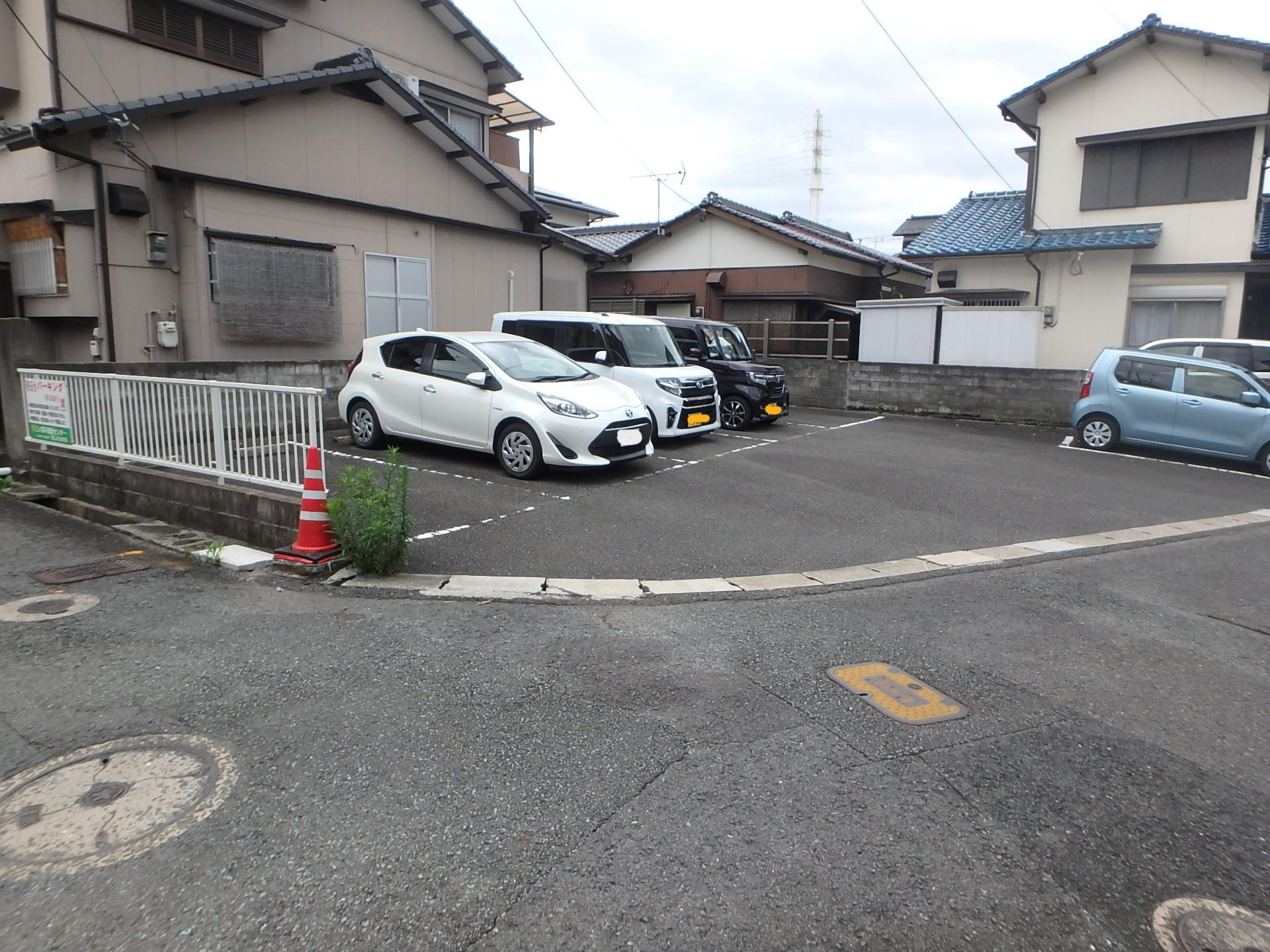 春日台パーキングの外観・駐車場イメージ1枚目