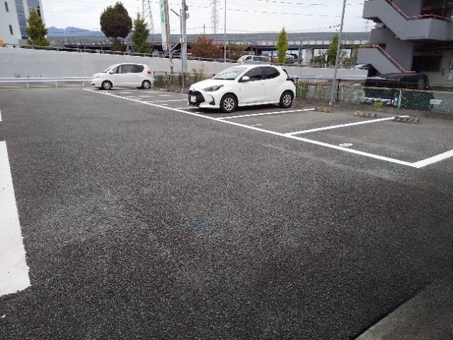 ＨＥＡＶＥＮ(26496)の外観・駐車場イメージ2枚目
