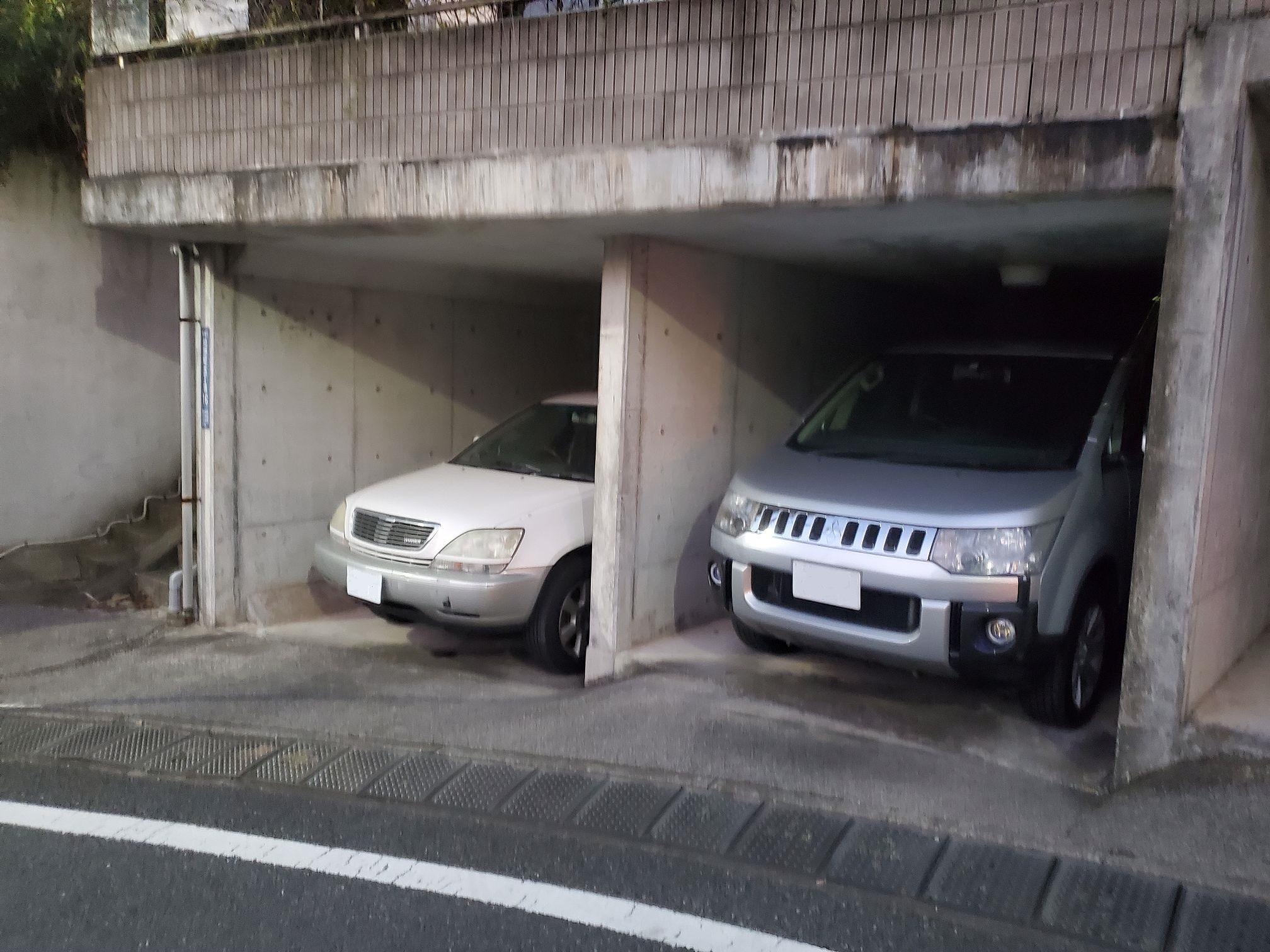 ﾊﾐﾝｸﾞﾊﾞｰﾄﾞ駐車場の外観・駐車場イメージ2枚目