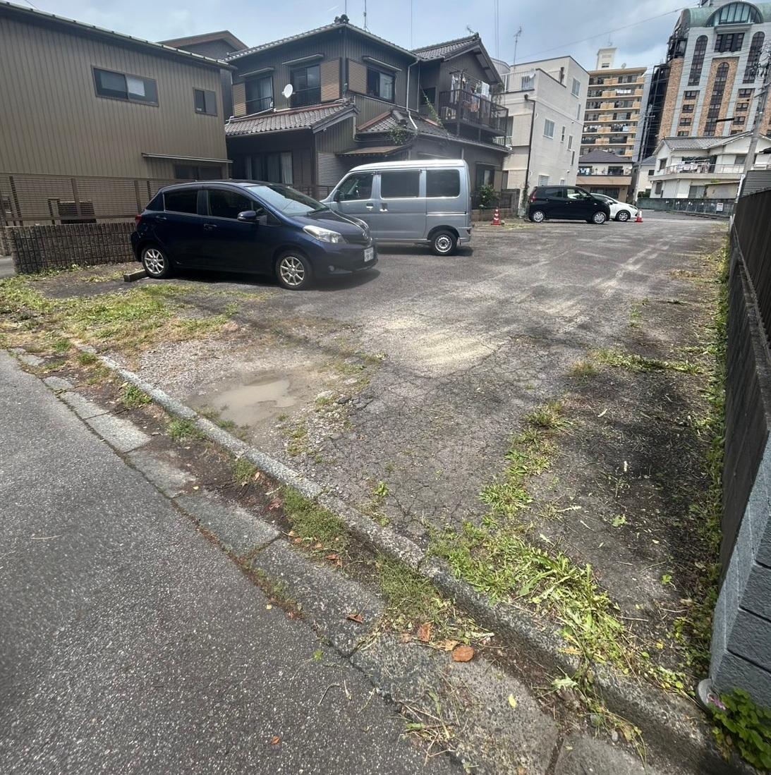 中岡崎駐車場の外観・駐車場イメージ3枚目