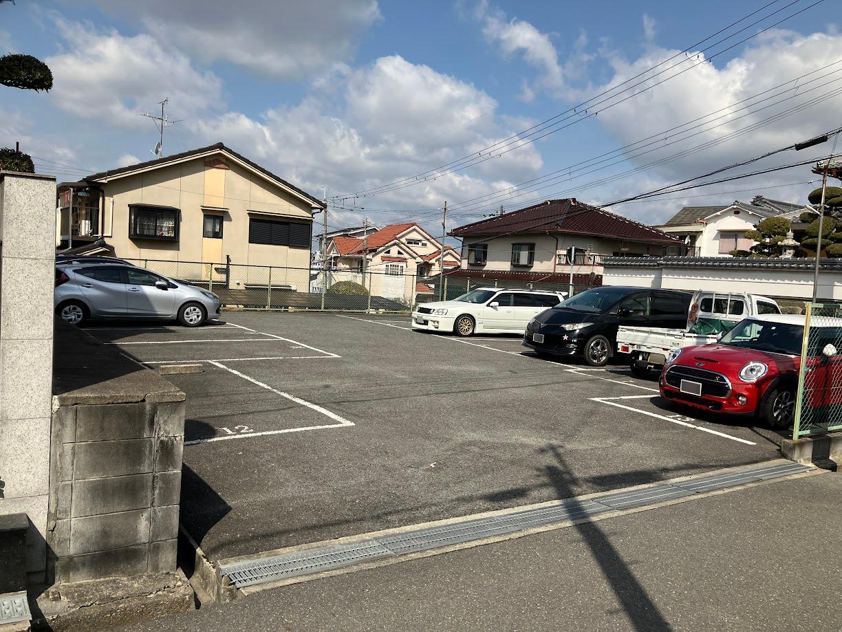 ＦＮモータープールの外観・駐車場イメージ1枚目