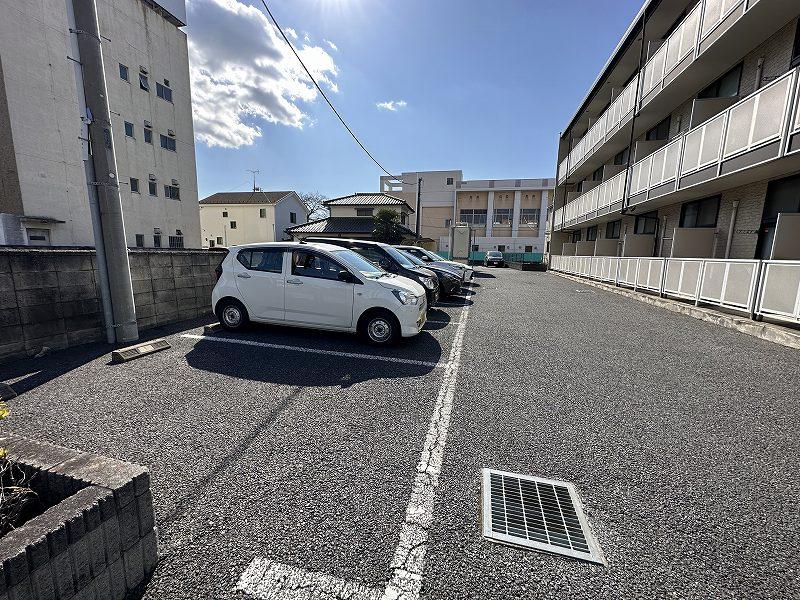 コンフォートヒルズ(27851)の外観・駐車場イメージ2枚目