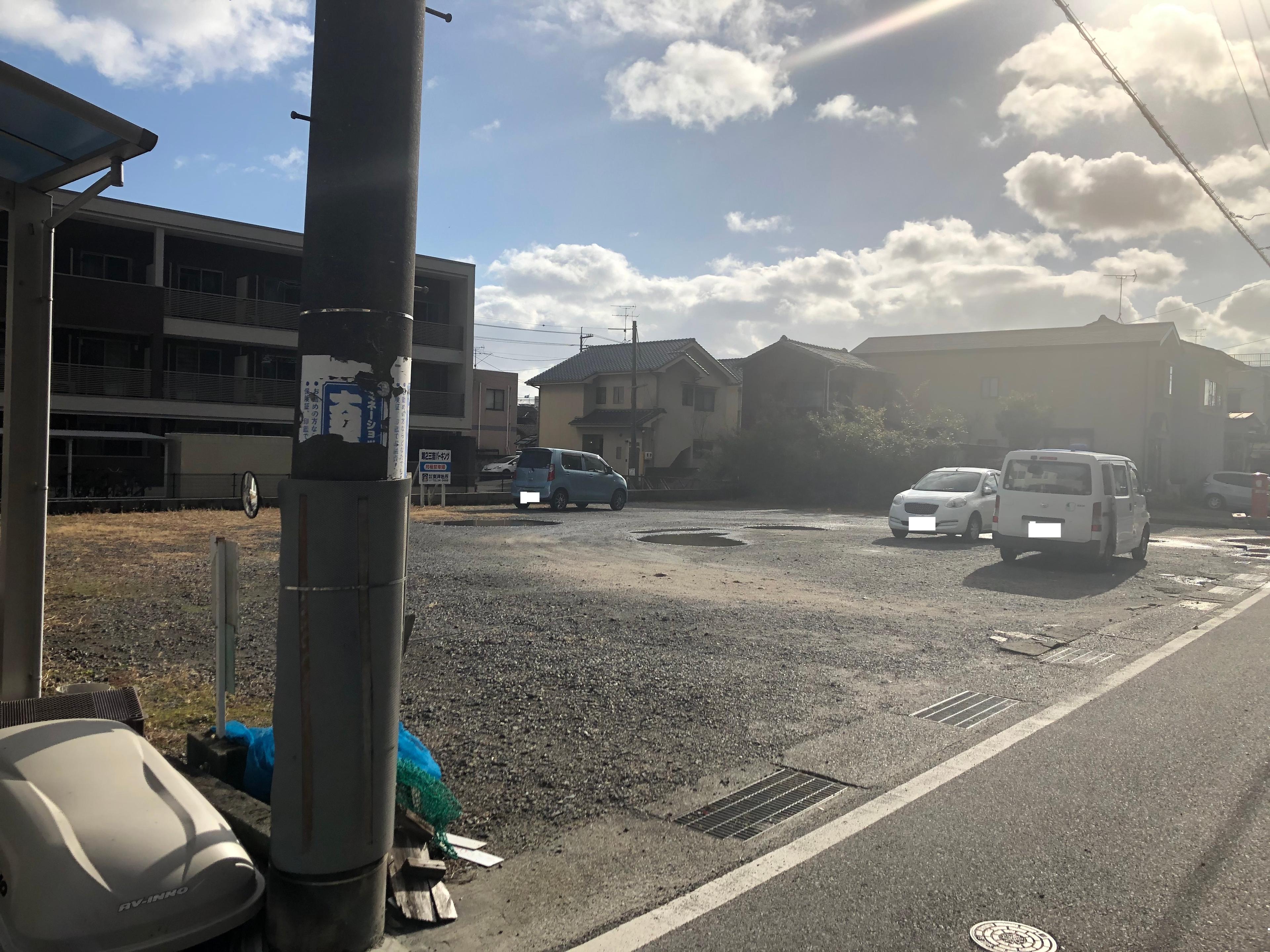 第二三吉駐車場の外観・駐車場イメージ1枚目