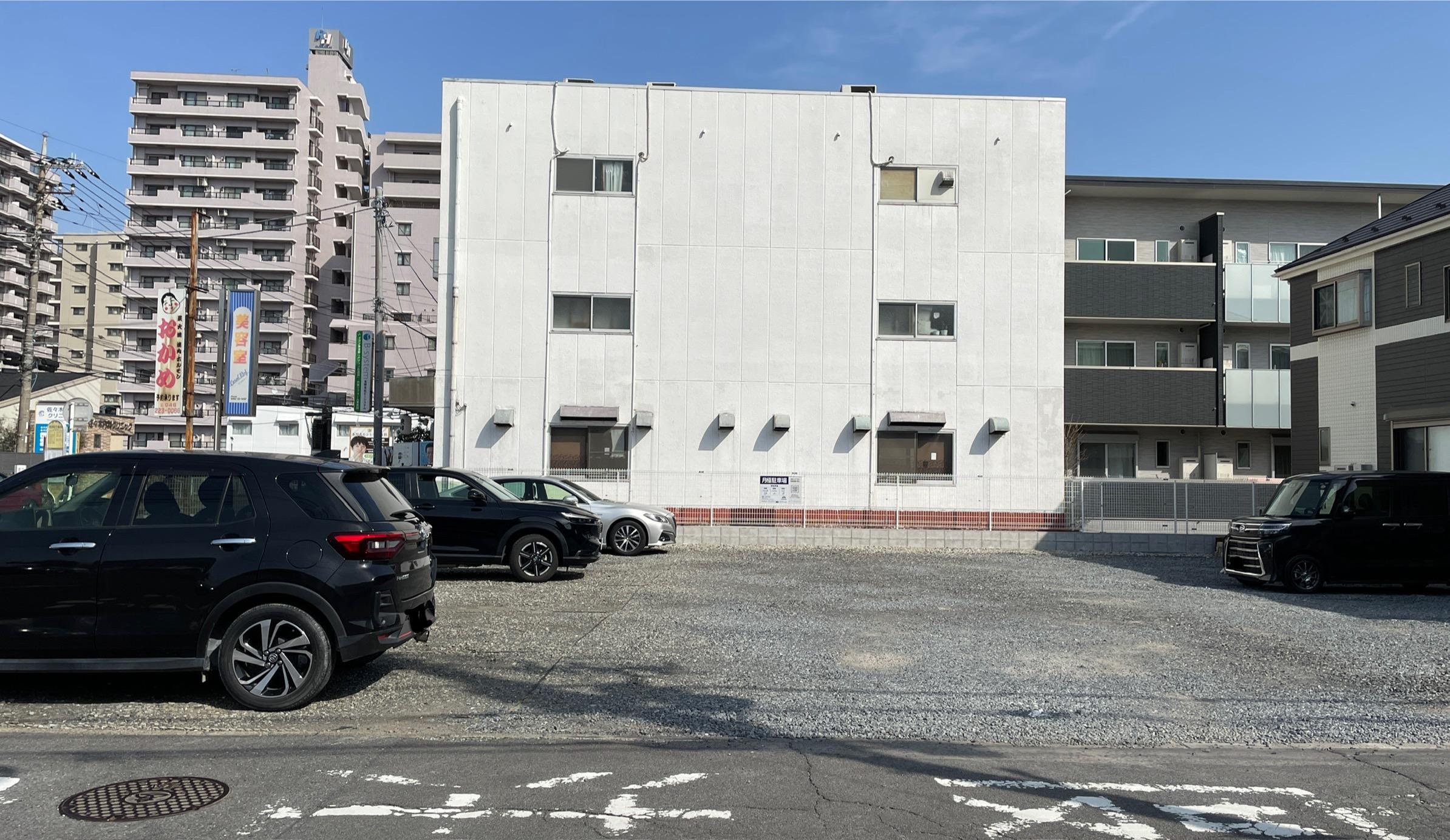 栄駐車場の外観・駐車場イメージ2枚目