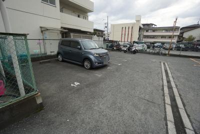リビース音駐車場の外観・駐車場イメージ1枚目