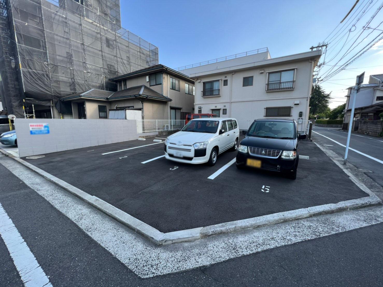 松村ガレージ(三篠１)の外観・駐車場イメージ2枚目
