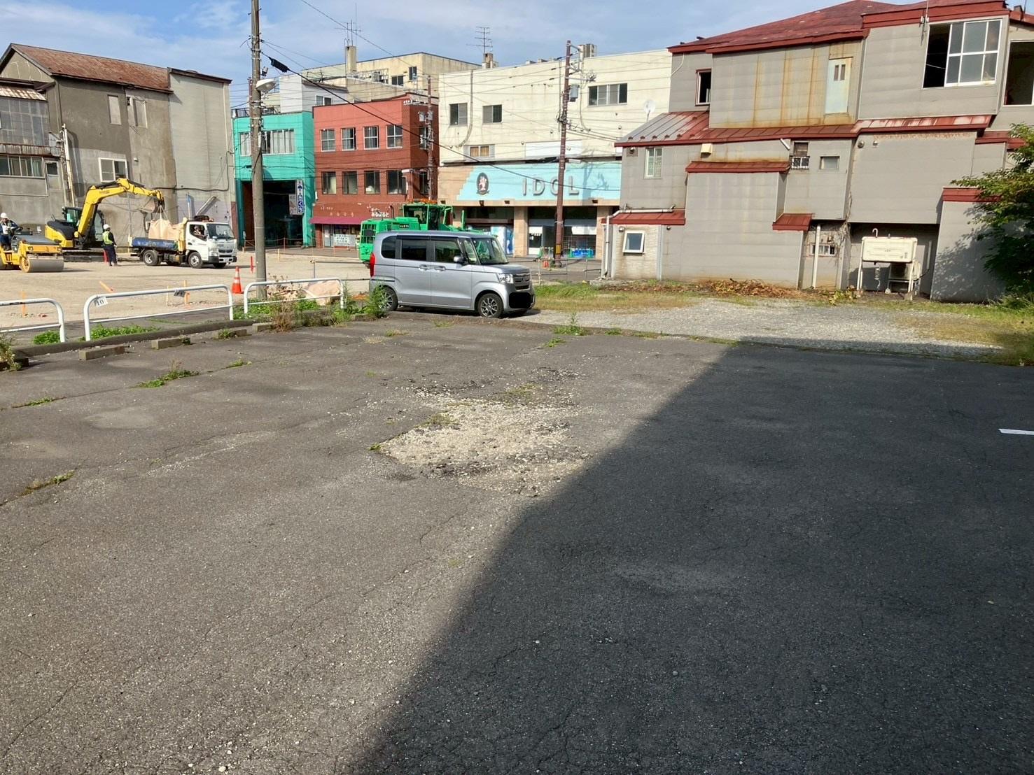 室蘭市中央町2丁目白井駐車場の外観・駐車場イメージ2枚目
