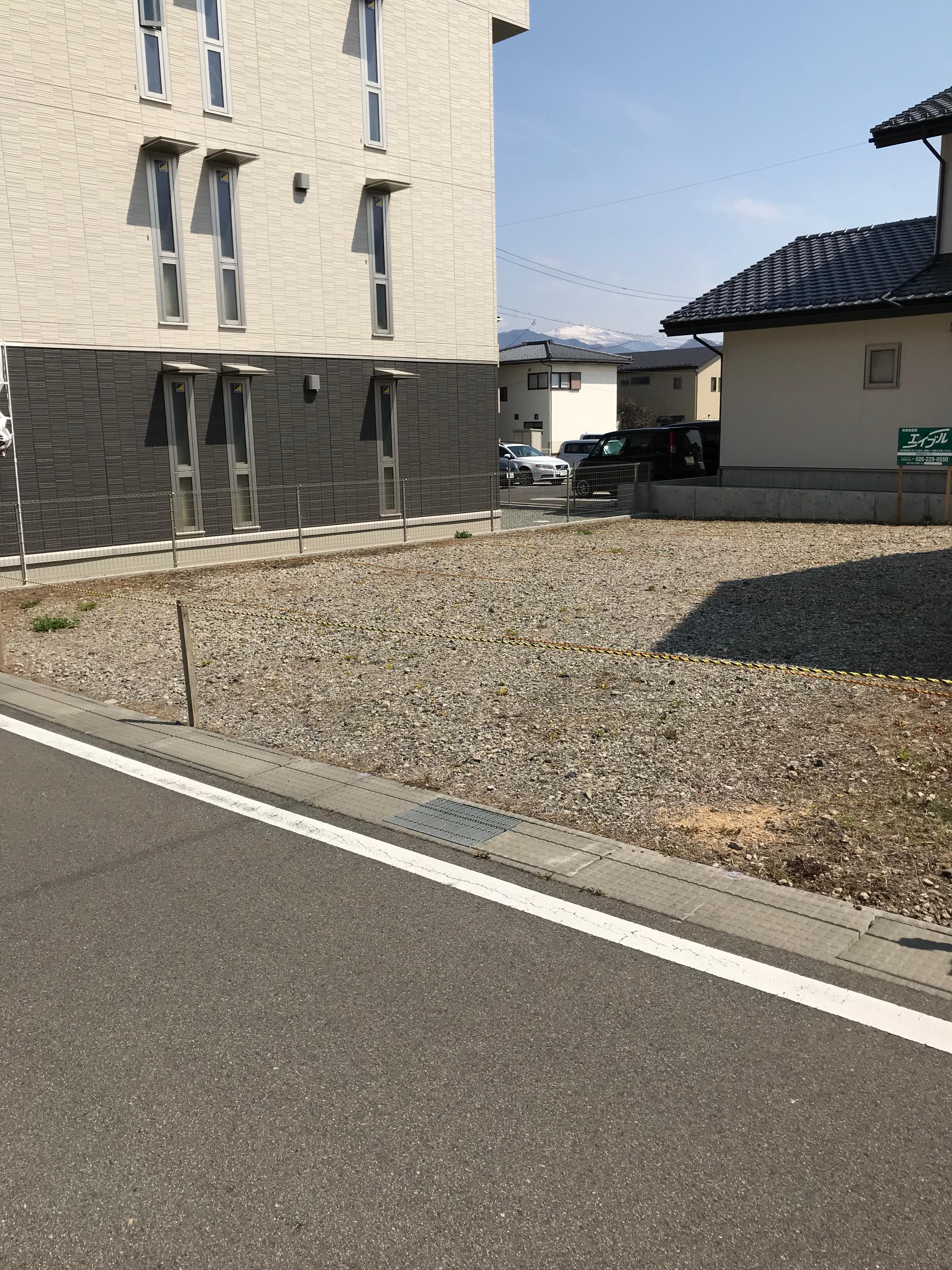 すみれ駐車場の外観・駐車場イメージ1枚目