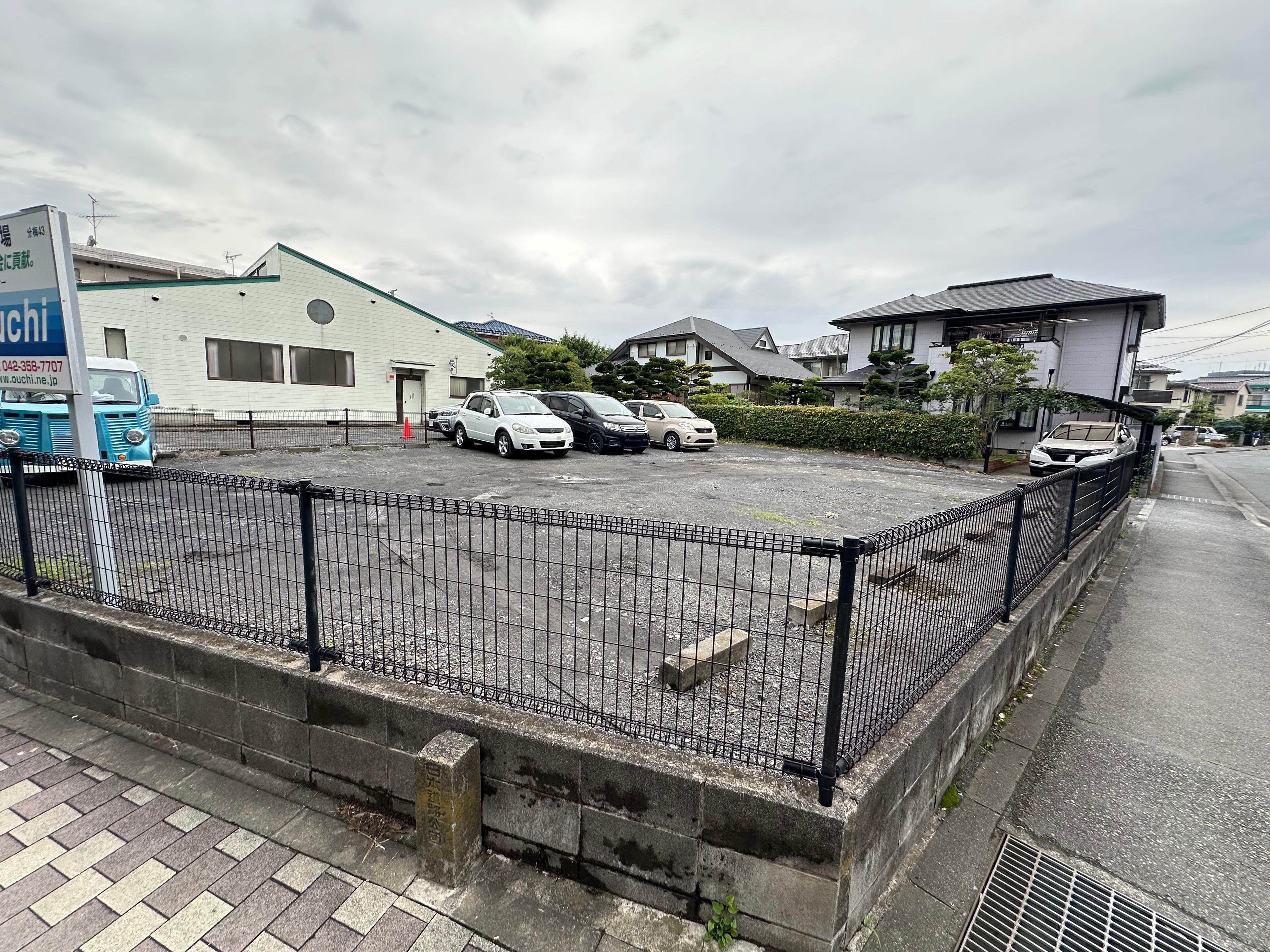 小澤第三駐車場の外観・駐車場イメージ1枚目