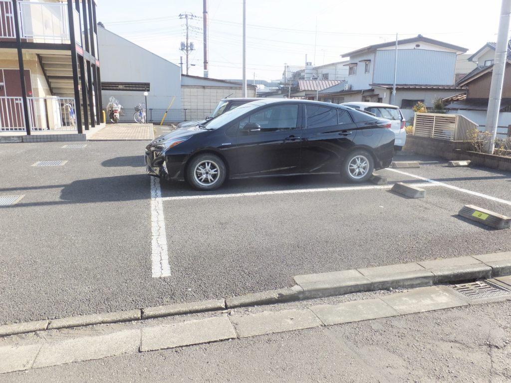 絹(34085)の外観・駐車場イメージ1枚目
