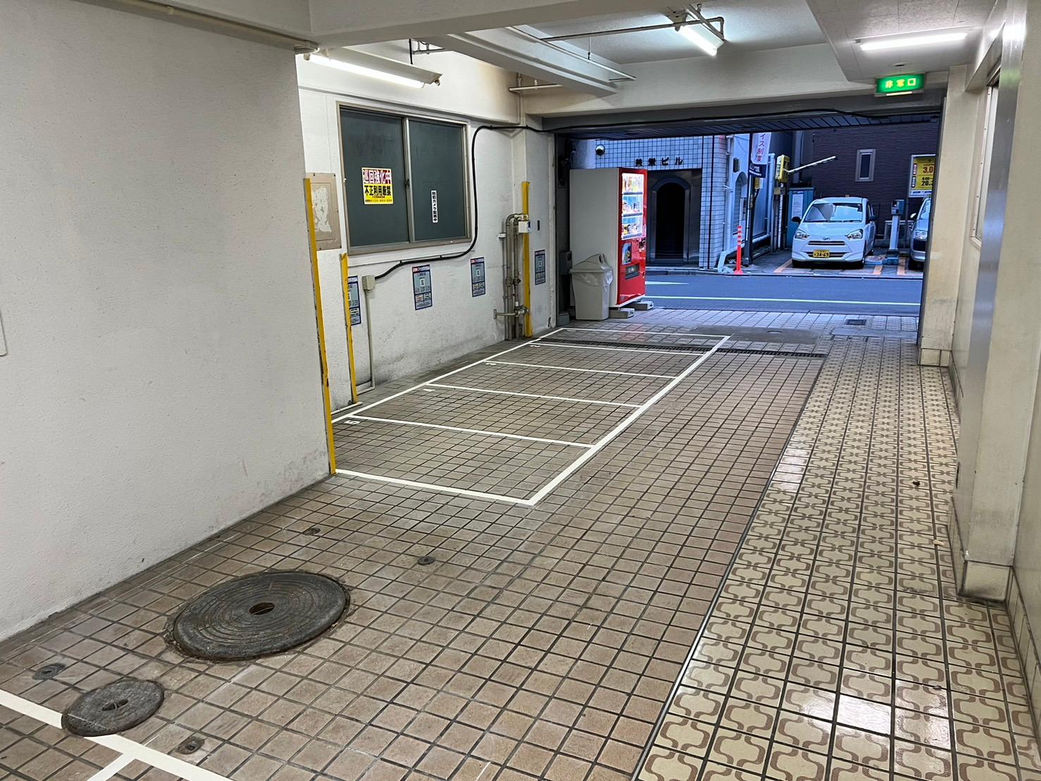 東上野1丁目バイクの外観・駐車場イメージ2枚目