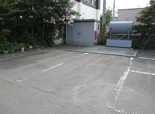 ローリエ(26069)の外観・駐車場イメージ2枚目