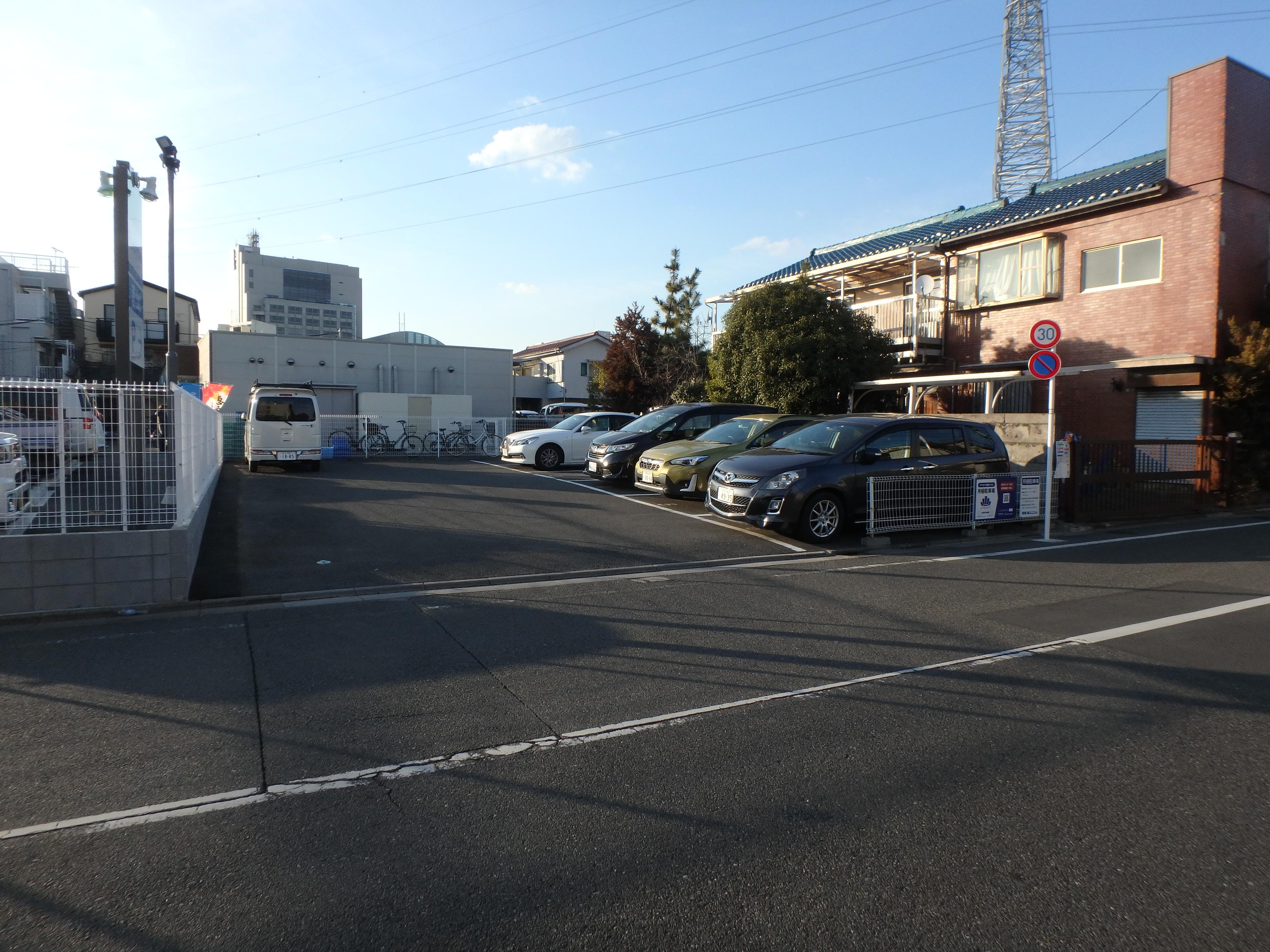 花井第7駐車場の外観・駐車場イメージ2枚目