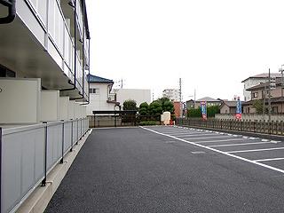 グリチネⅡ(39100)の外観・駐車場イメージ1枚目