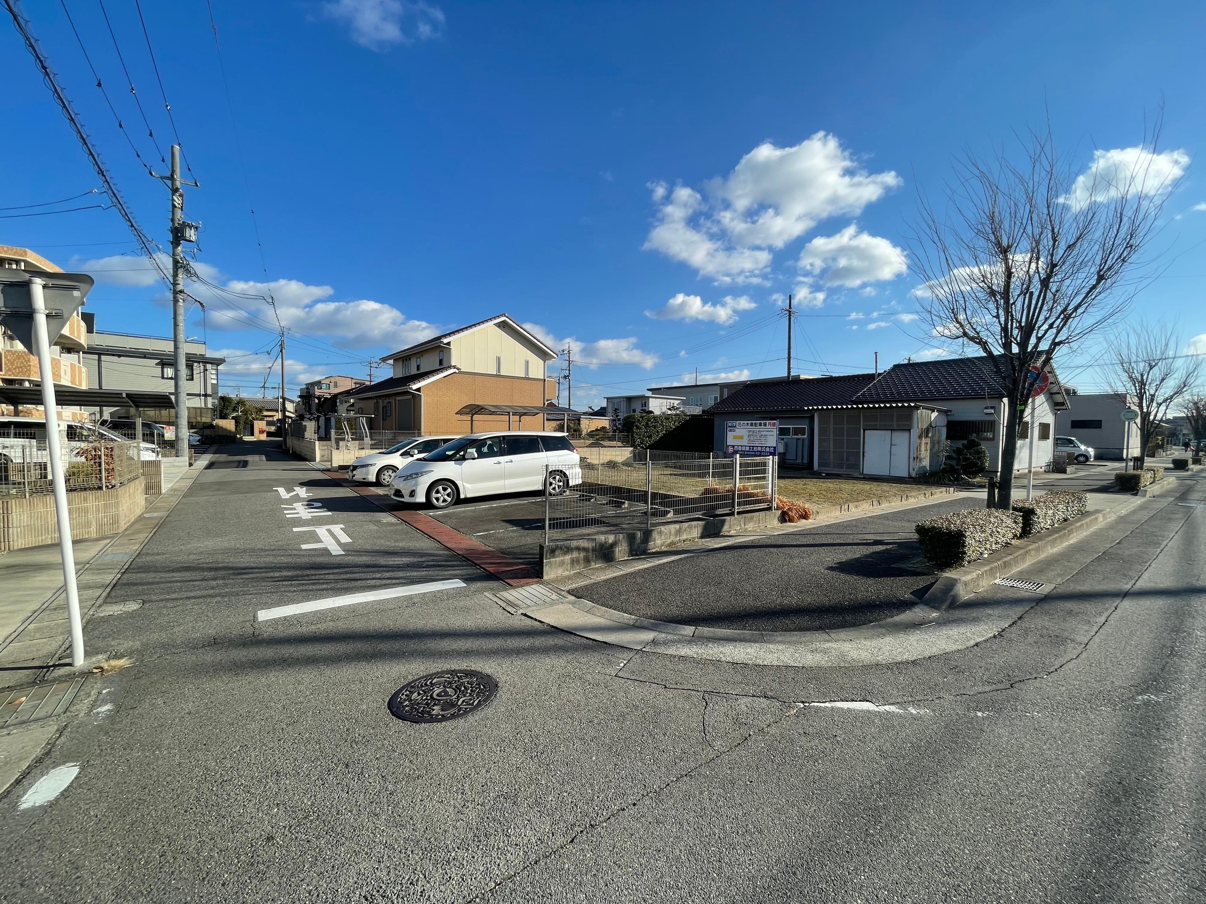 花の木南駐車場の外観・駐車場イメージ1枚目