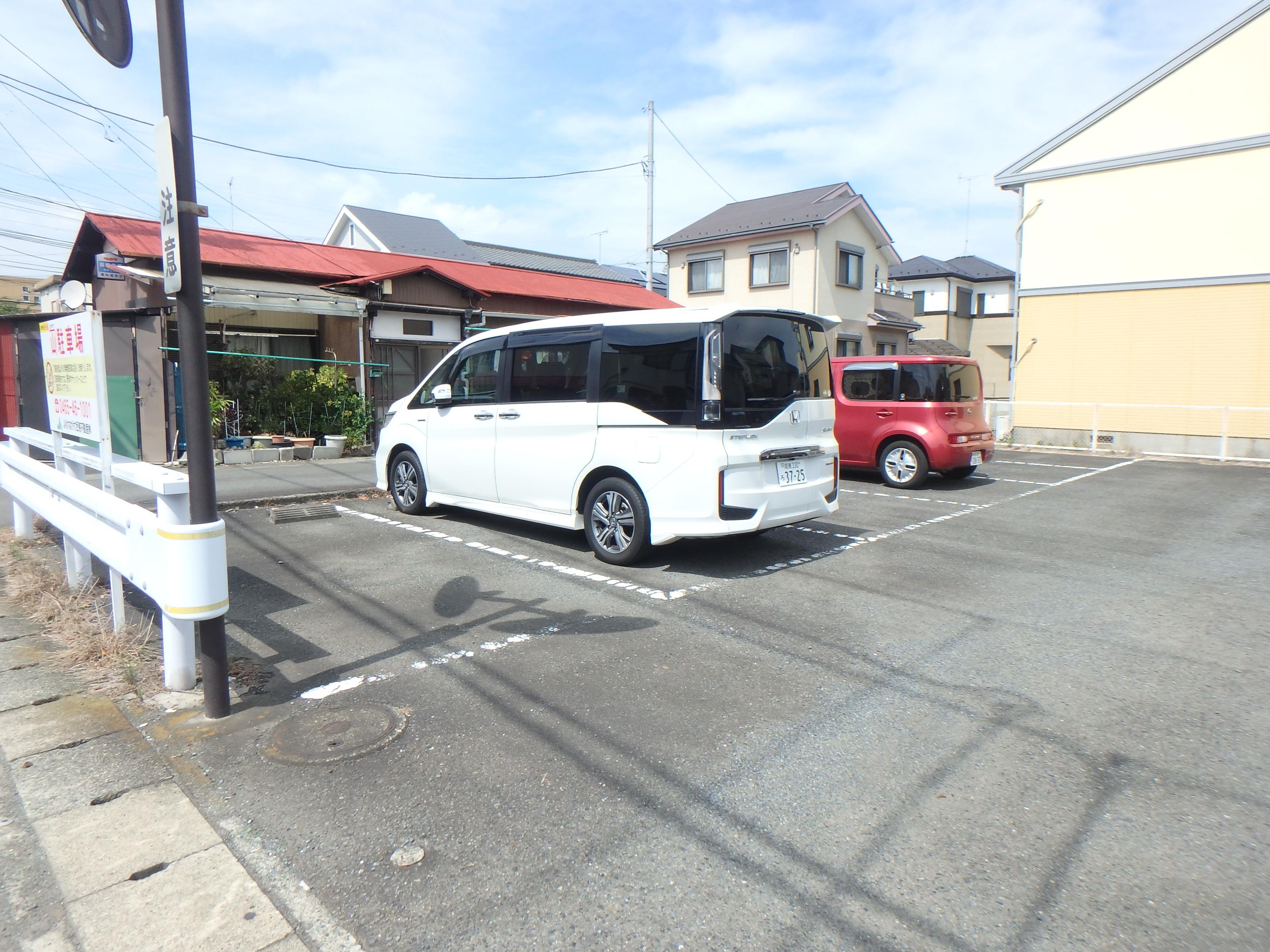 駐車場画像2枚目