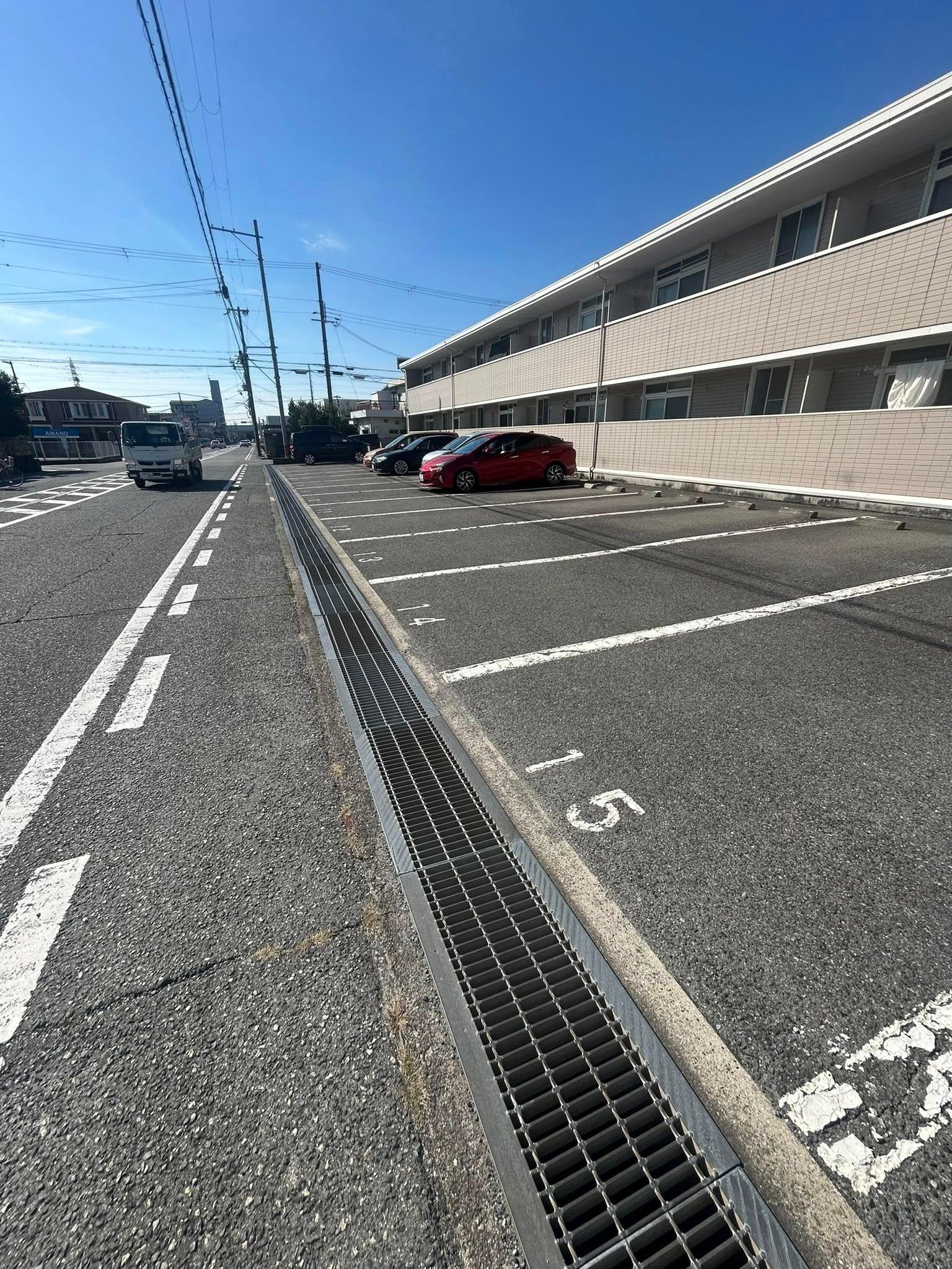 南条パーキングの外観・駐車場イメージ2枚目