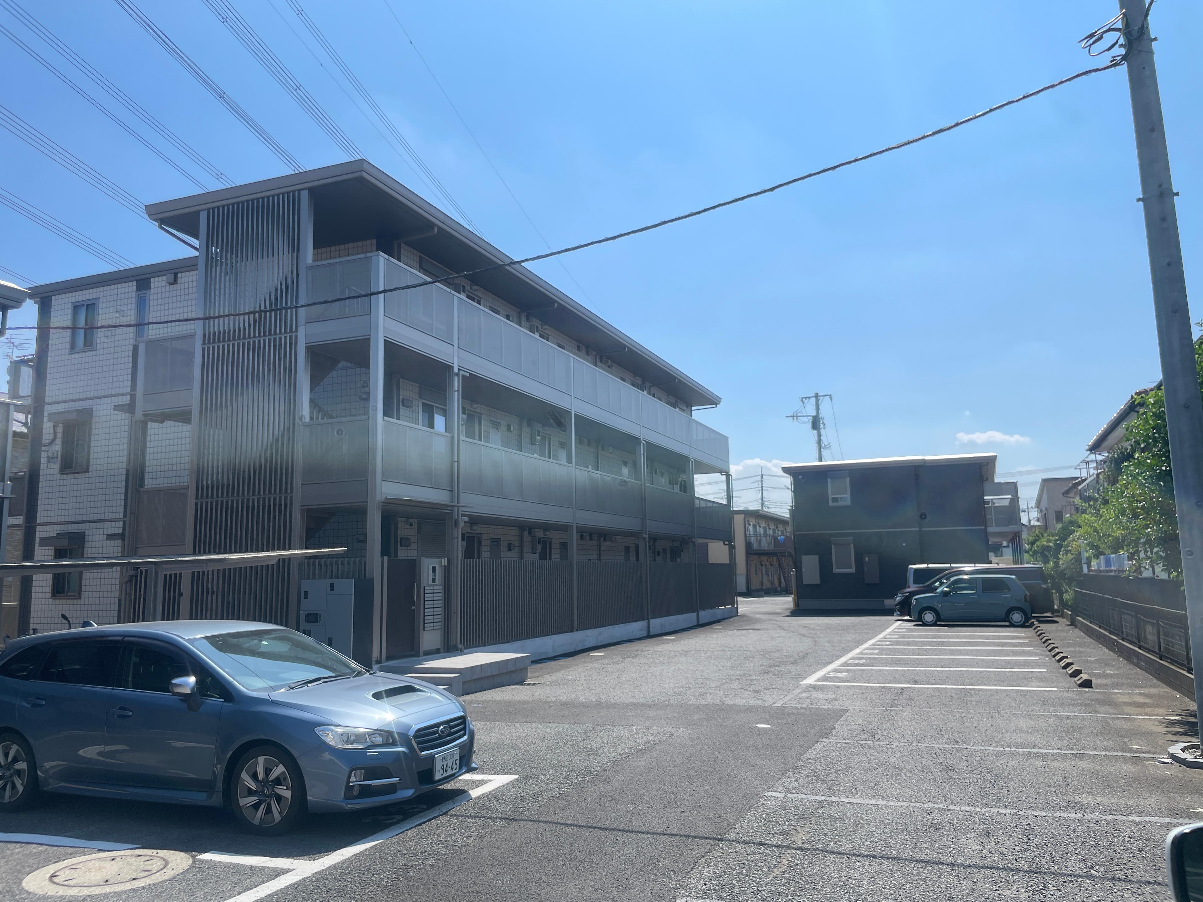 ロワジールB駐車場の外観・駐車場イメージ3枚目