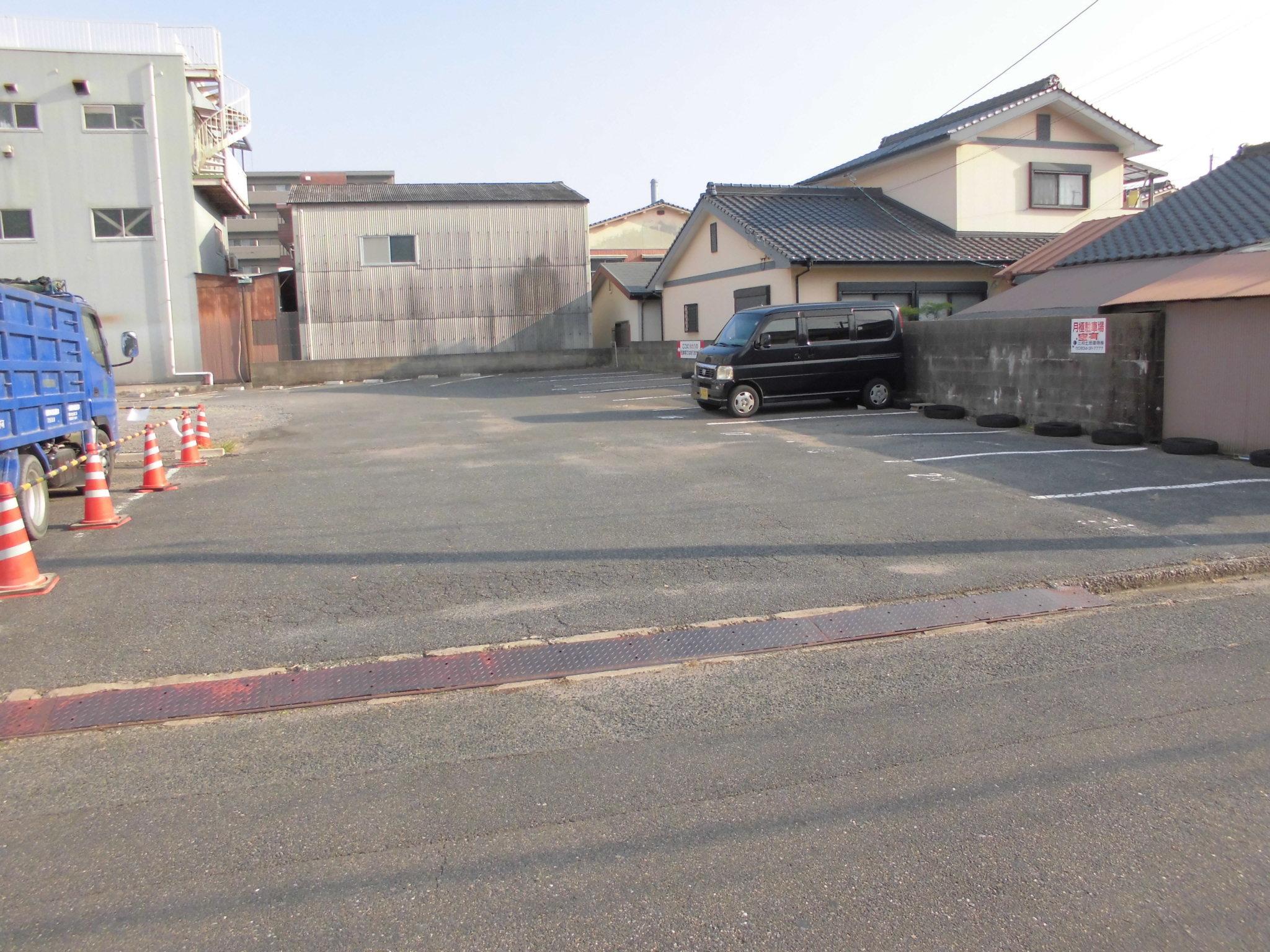 あべガレージ②の外観・駐車場イメージ1枚目
