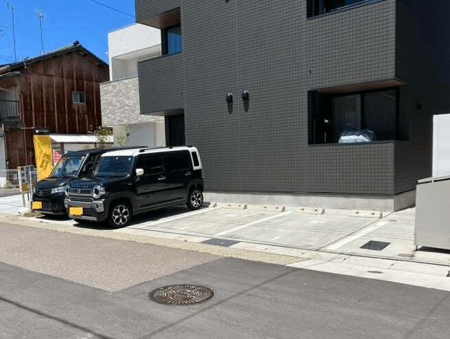 FK円明町駐車場の外観・駐車場イメージ1枚目