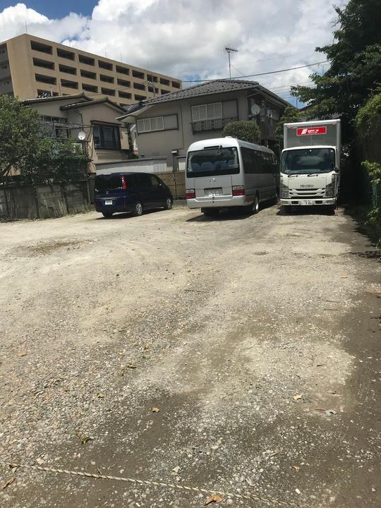 調布入間町１丁目第２の外観・駐車場イメージ2枚目