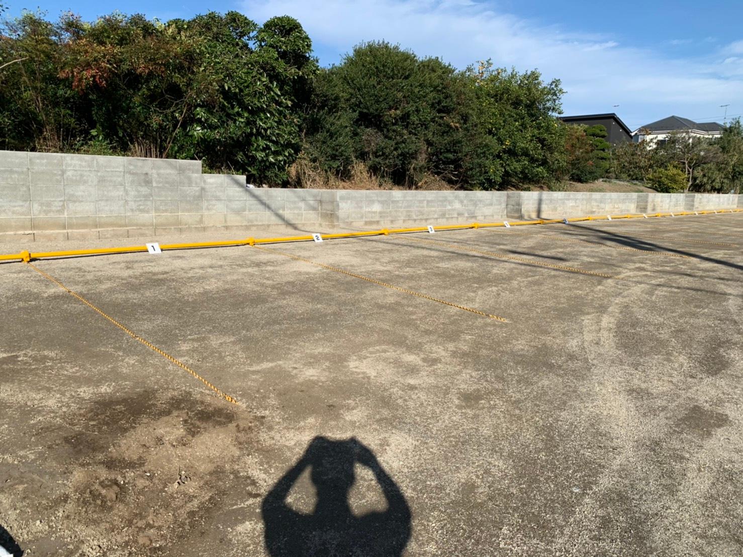 東真土エイト月極駐車場の外観・駐車場イメージ3枚目