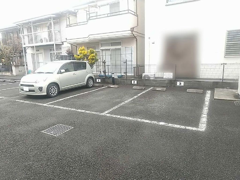 ベガⅢ(21483)の外観・駐車場イメージ2枚目