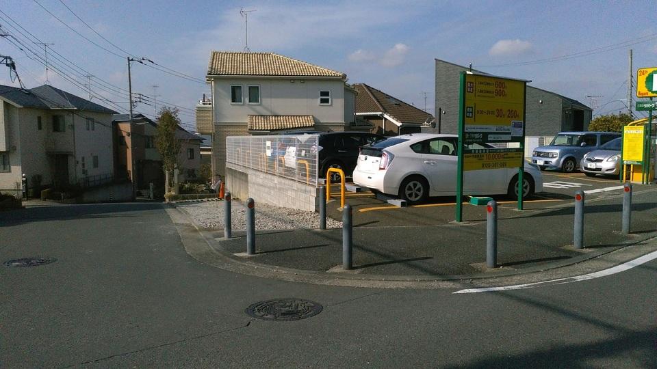 横浜片倉５丁目の外観・駐車場イメージ1枚目