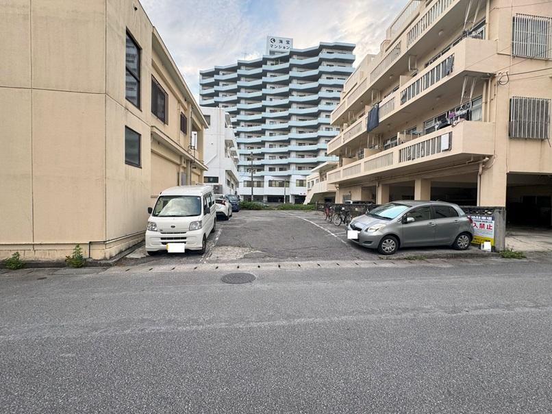 下地駐車場の外観・駐車場イメージ1枚目