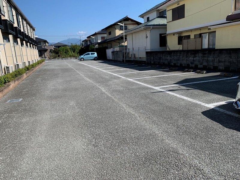 ＣＯＣＯＮ(24931)の外観・駐車場イメージ1枚目
