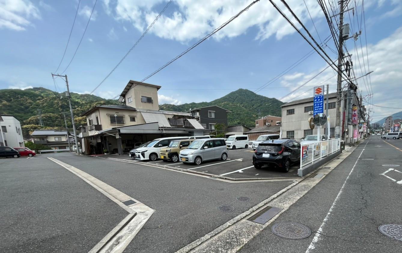 緑井　大平ガレージの外観・駐車場イメージ2枚目