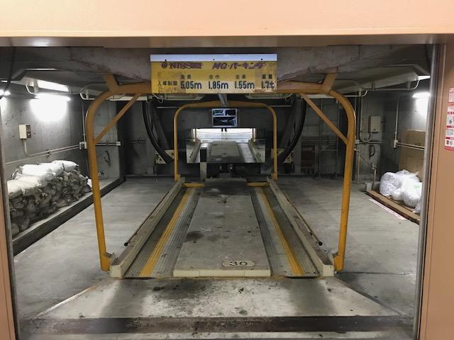 松岡ビルの外観・駐車場イメージ2枚目