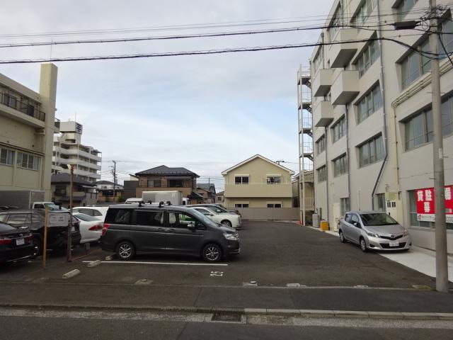 安浦町1丁目駐車場の外観・駐車場イメージ2枚目