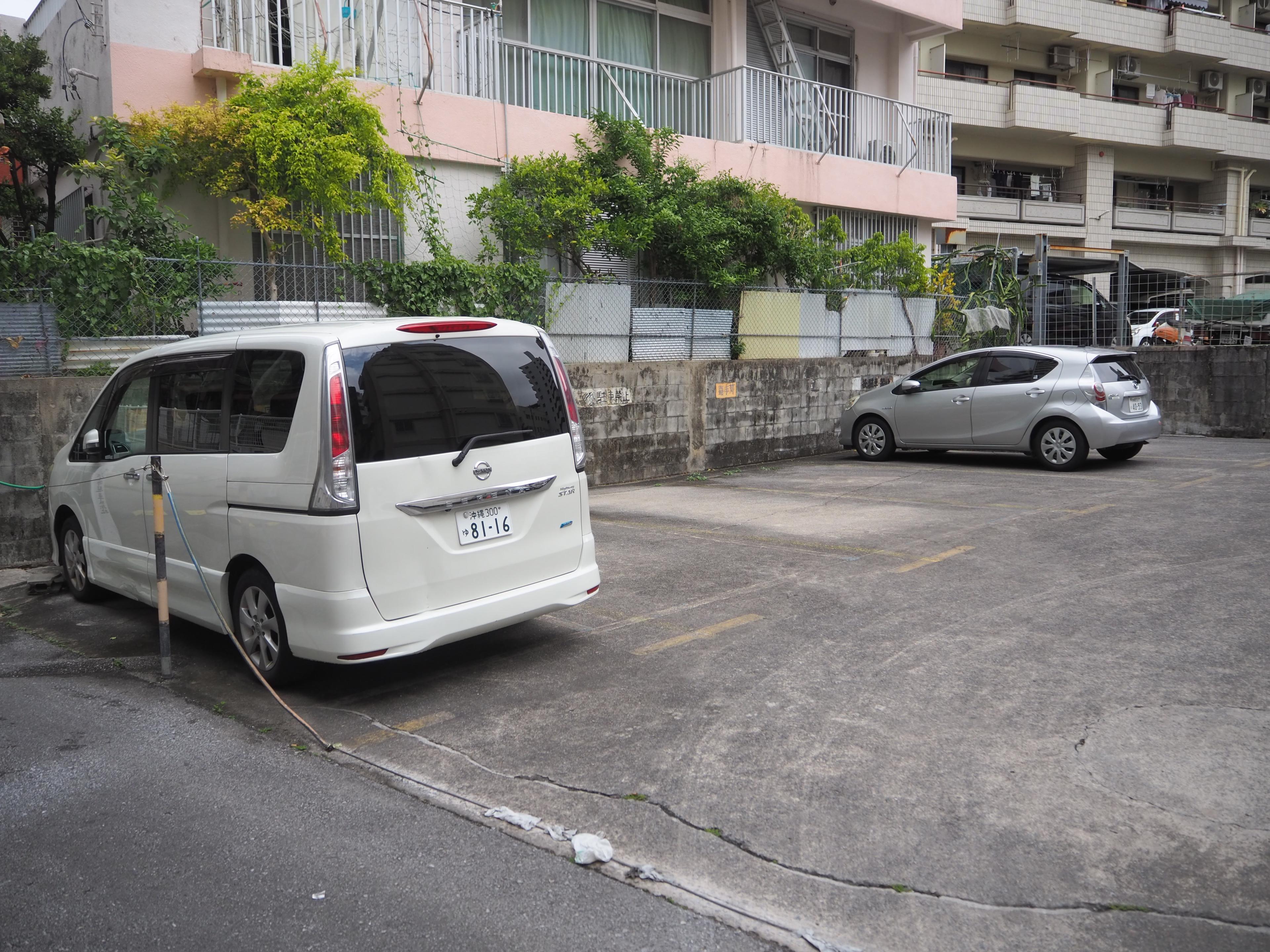 栄広駐車場（川畑）の外観・駐車場イメージ2枚目