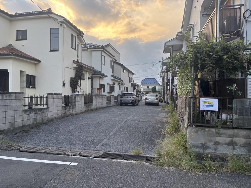 コーポヤマダⅠ･Ⅱ･Ⅲ敷地内駐車場の外観・駐車場イメージ1枚目