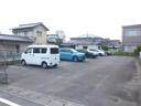J-073の駐車場