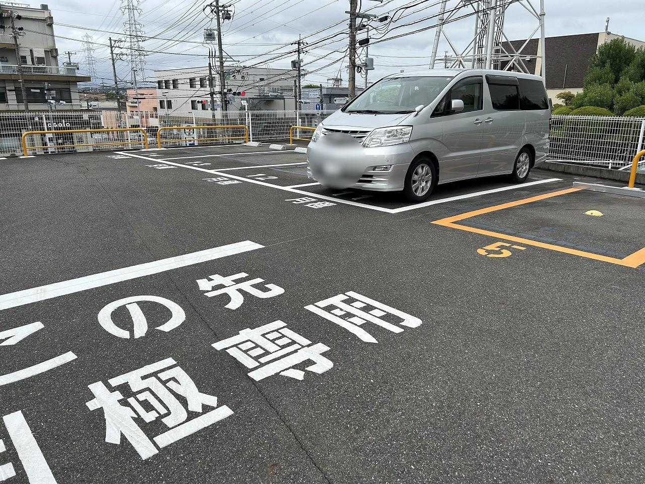 猪子石２丁目の外観・駐車場イメージ2枚目