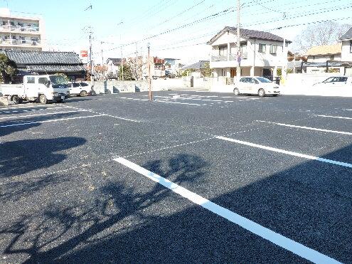 五軒町二丁目駐車場の外観・駐車場イメージ2枚目