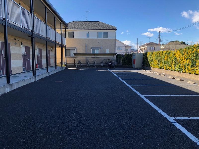 フルール(38605)の外観・駐車場イメージ1枚目