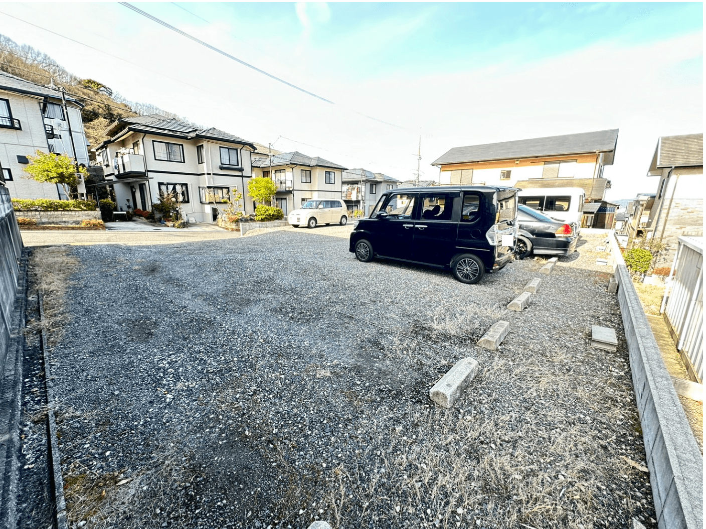 ＭａｒｉａガレージⅠの外観・駐車場イメージ2枚目